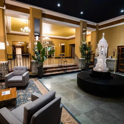 Inside the lobby of Hotel Leo Bellingham.